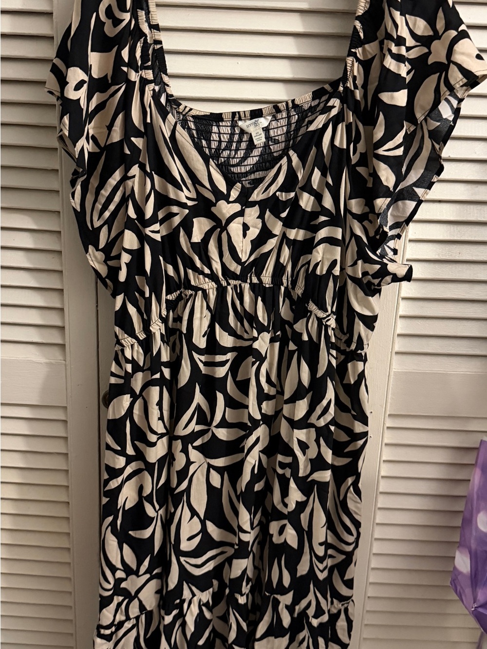 Terra & Sky Black and Cream Floral-Print Midi Dress
